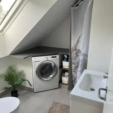 Centrum דירה טהיסטד